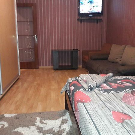 Apartment in the city center Tsjernihiv Eksteriør bilde